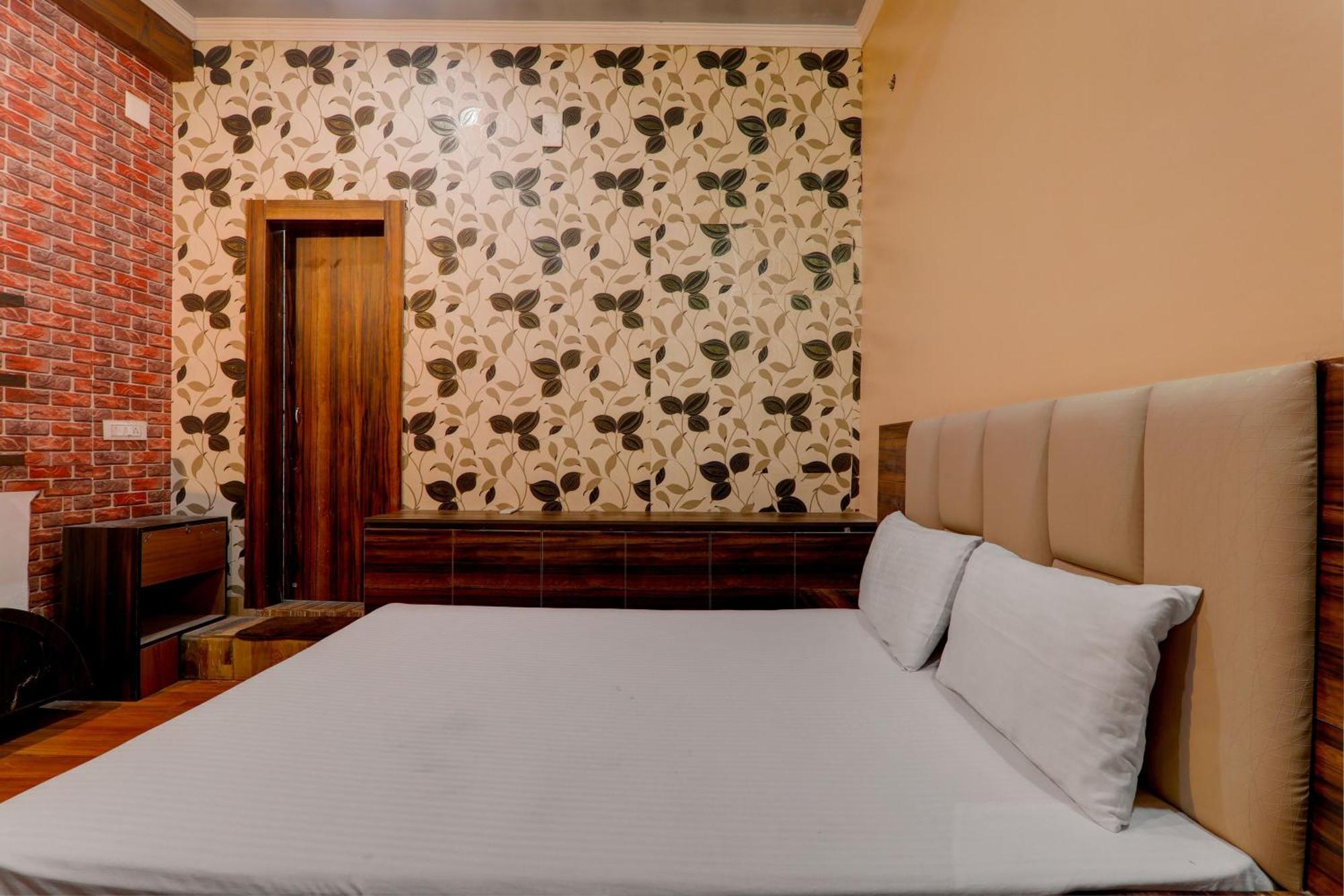 Spot On Hotel Elite Darbhanga Εξωτερικό φωτογραφία