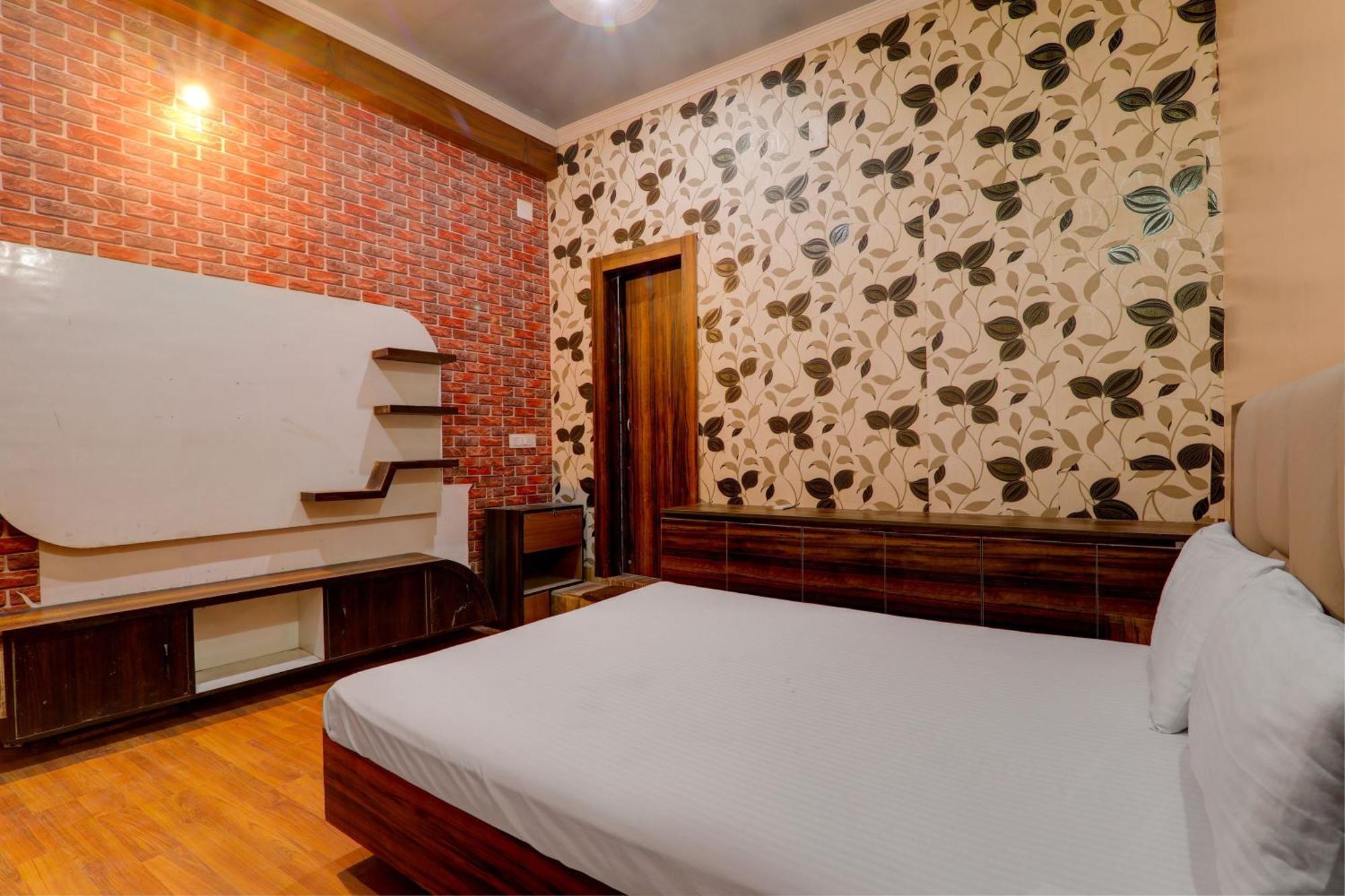 Spot On Hotel Elite Darbhanga Εξωτερικό φωτογραφία